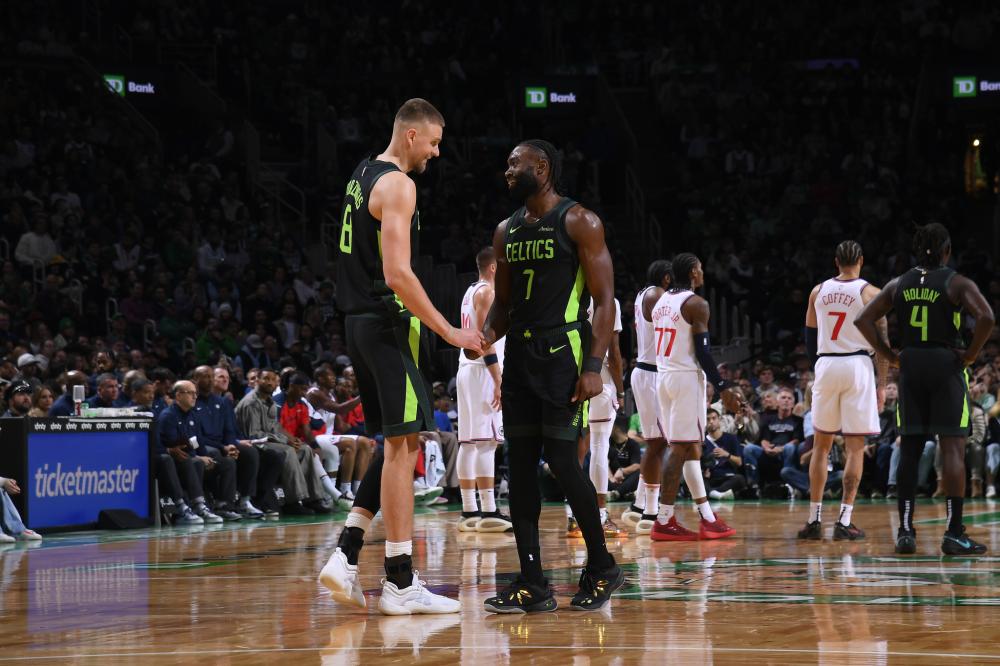 体育竞技中 体育竞技中