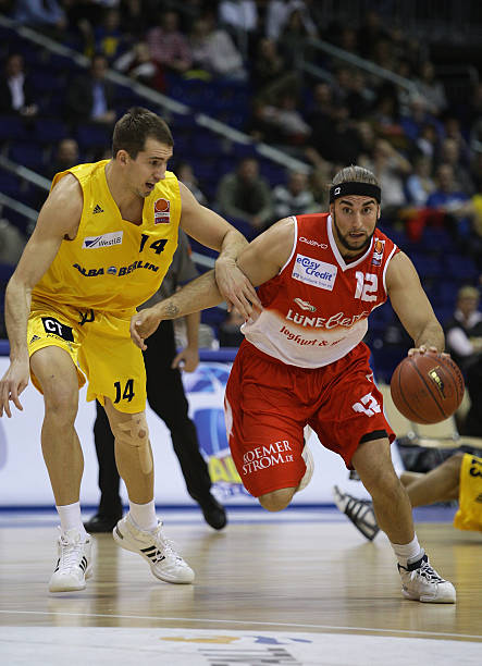 在激烈的网 在激烈的网