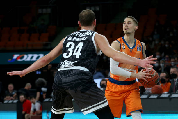 轻前锋奥利 轻前锋奥利